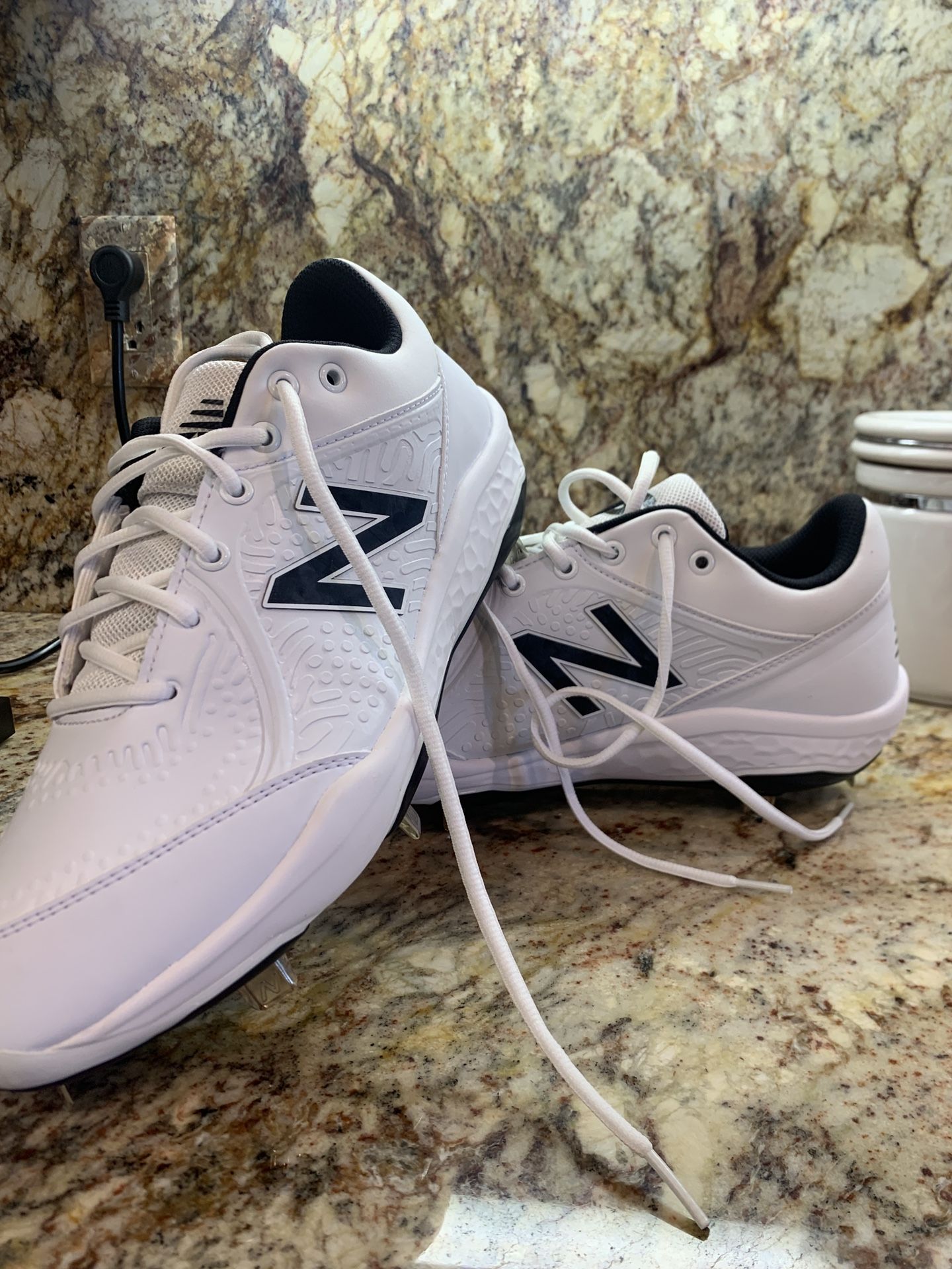 New Balance Metal Cleats