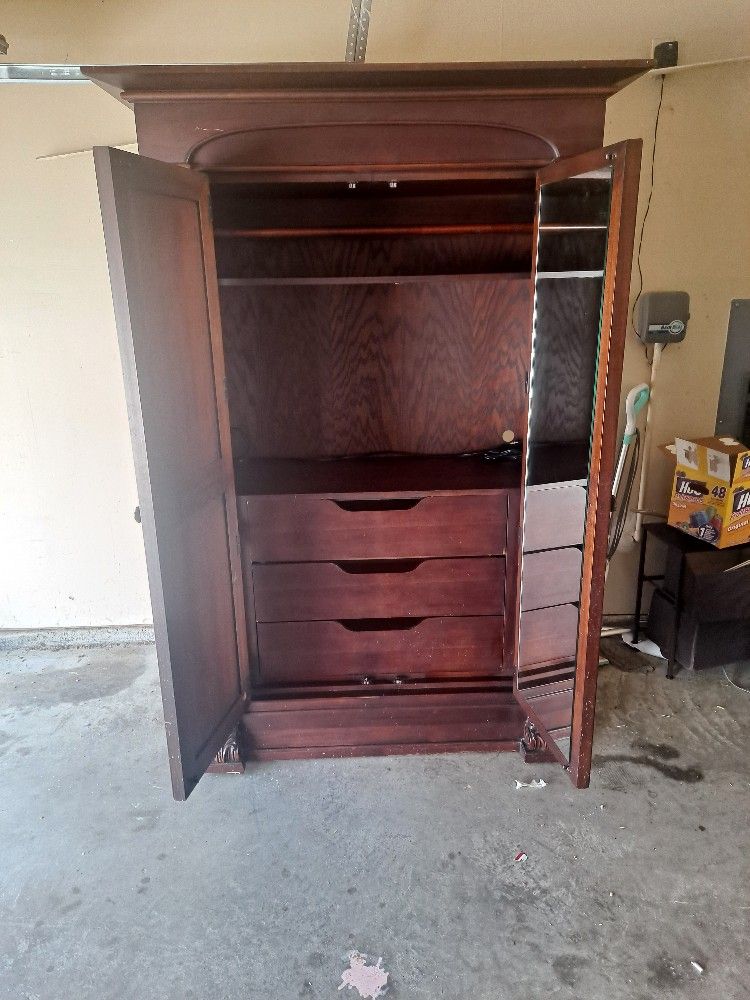 Armoire for Sale in Dallas, TX OfferUp