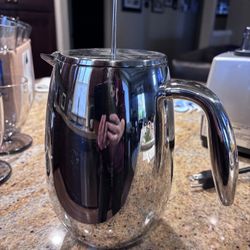 Never Used BODUM French coffee press🌷