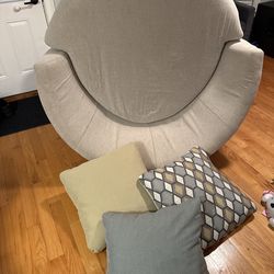 Oversized Rotating Chair