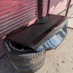 Infiniti G35 2 Door Carbon Fiber Trunk Lid 