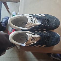 Adidas Black And White Classic Gazelle Size 10