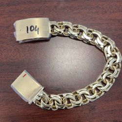 Chin Link Bracelet