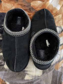 Men’s Uggs Tasmans Size 10
