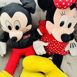 Disney Jumbo Mickey and Minnie Mouse