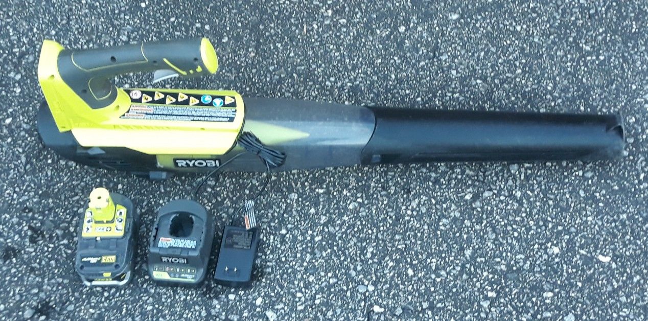 Ryobi 18-volt leaf blower kit