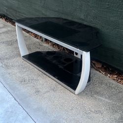 FREE TV Stand. Pick Up Only koreatown