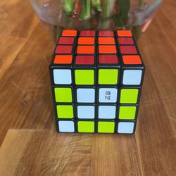 4x4 Rubiks Cube 