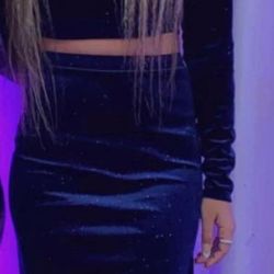 Two-piece set: Navy Blue Top&skirt 