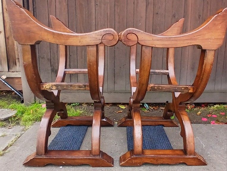 2 Antique Italian Savonarola Chairs