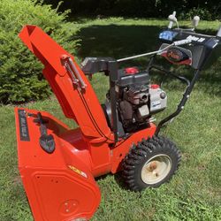 Adrien’s Snow Blower With Bonus Power Shovel