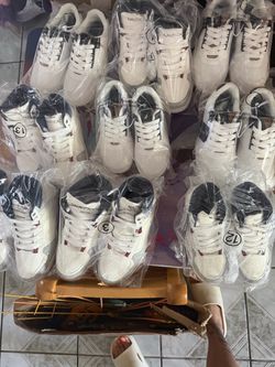 Boys shoes