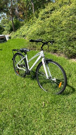 Infinity Boss.three Disc 7 Speed 700c Ladies Comfort Bike.