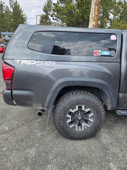 3rd Gen Tacoma Bed ... 5ft ...