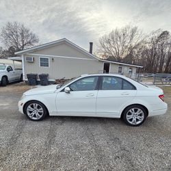 2010 Mercedes Benz C300