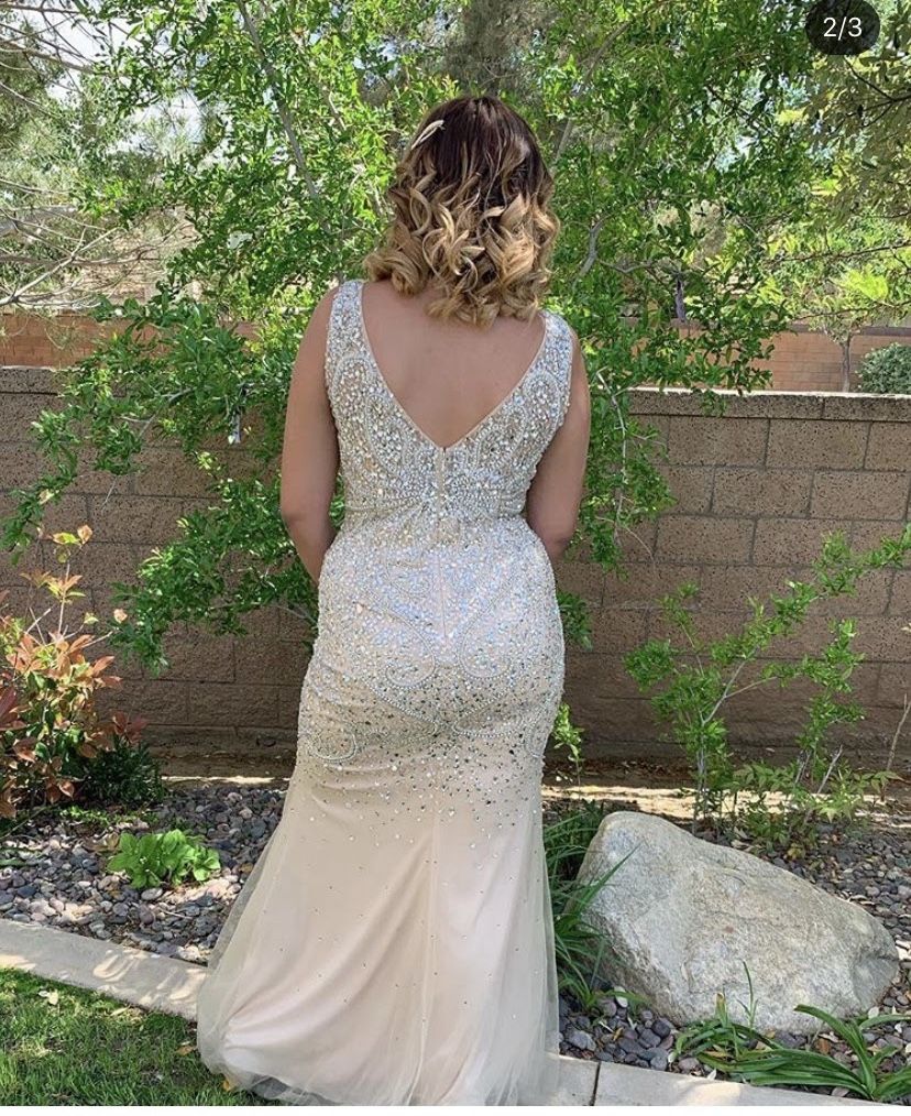 Prom dress with clutch