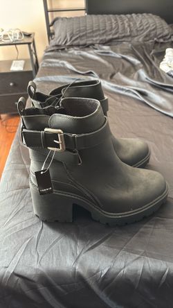 Torrid Heels