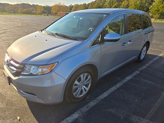 2016 Honda Odyssey SE  One owner