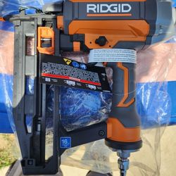 Ridgid Finish Nail Gun, 16 GA Straight Nail