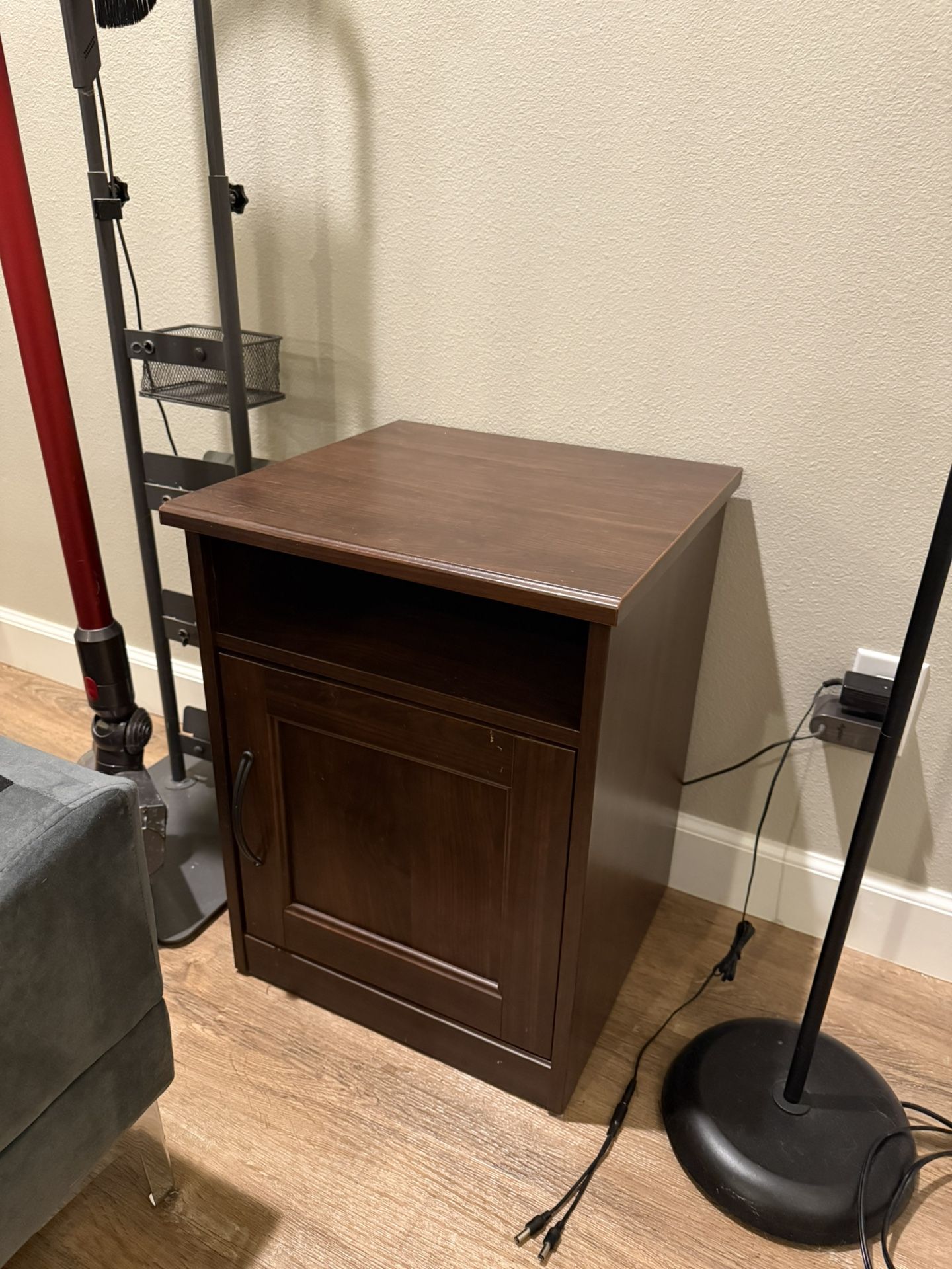 Small Wood Nightstand / Side Cabinet with Door – Dark Brown