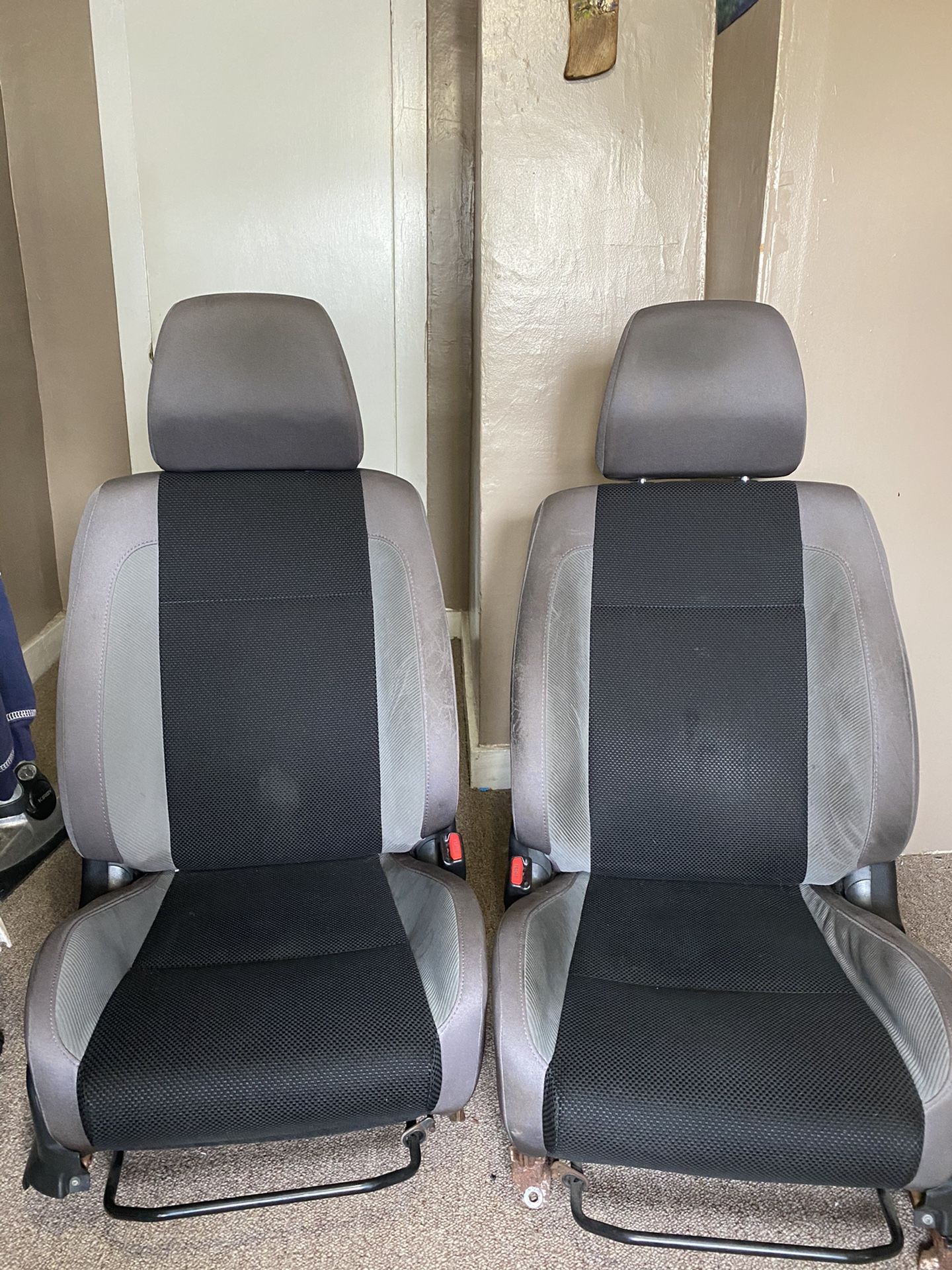 2006 Subaru Wrx Seats(blk /grey)