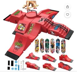 Fingerboard skatepark