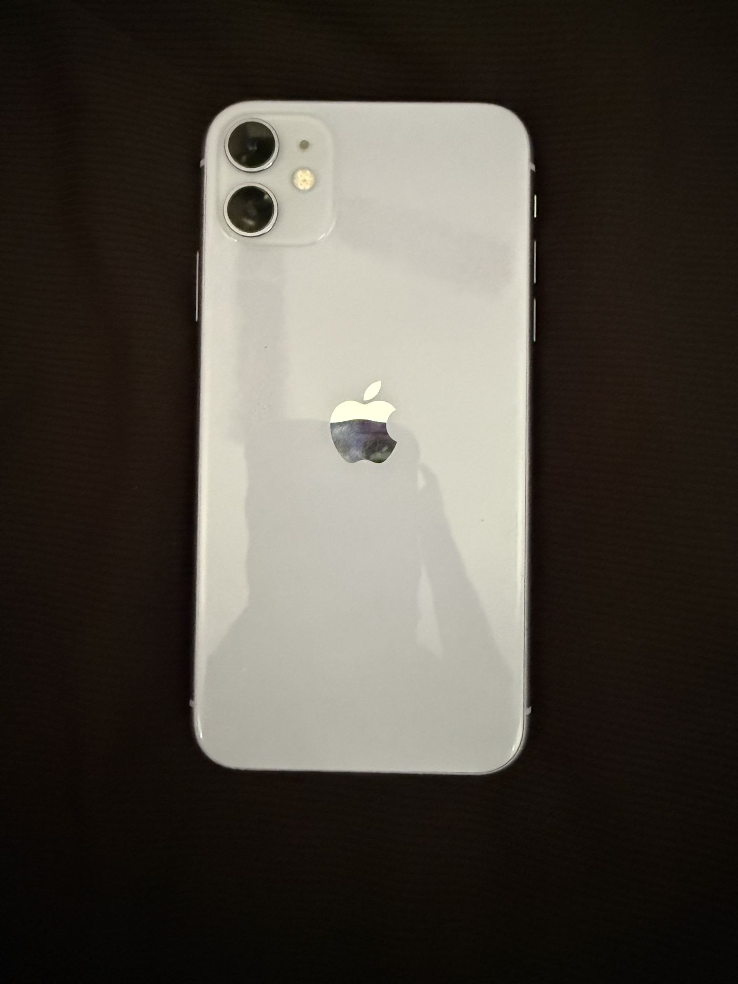 Purple Iphone 11 64GB