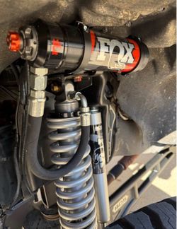 Fox suspension