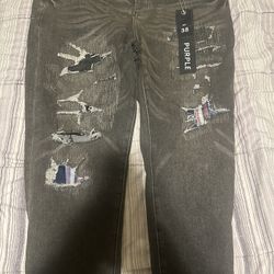 Purple Jeans Sz 38 Black Tag