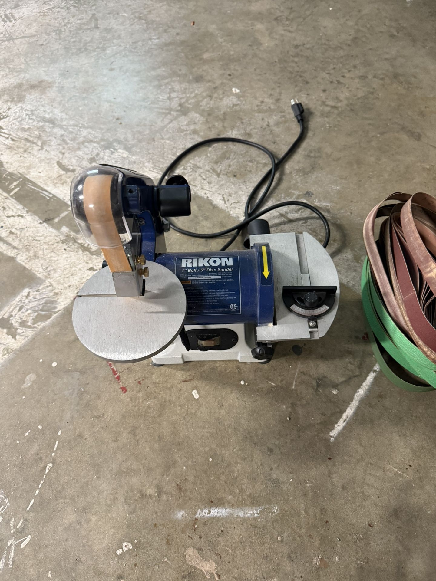Rikon 1in Belt/5in Disc Sander And Belts