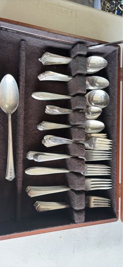 Silver-Plated Flatware Set in Storage Case
