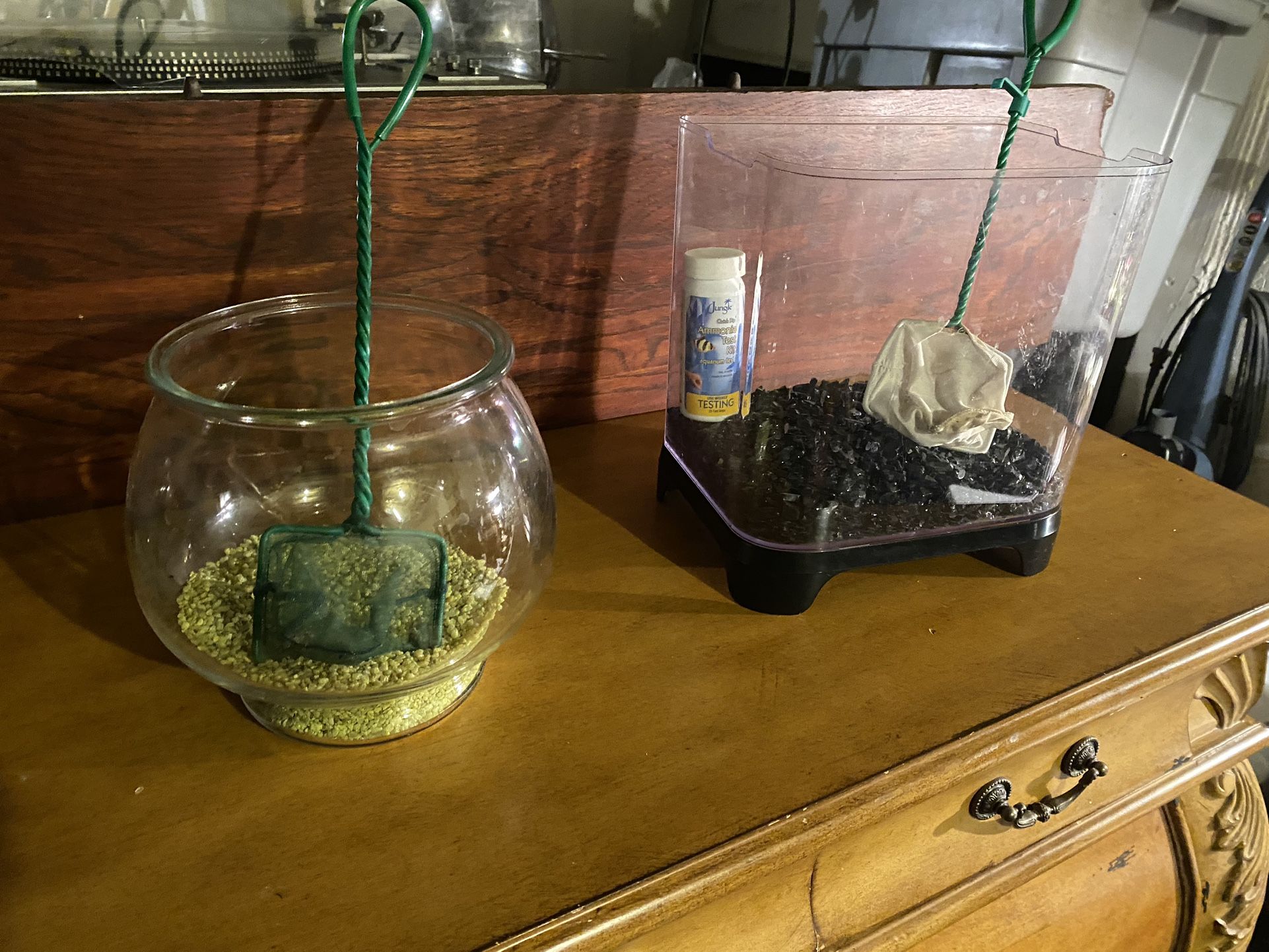 Two Goldfish/Beta Bowls
