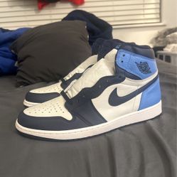 Air Jordan 1 High ‘Obsidian’