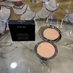 DIOR Forever Nude Matte and Radiant Pressed Powder🤍
