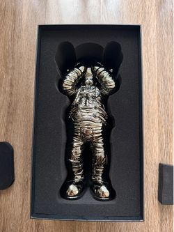 Kaws Space Holiday Black
