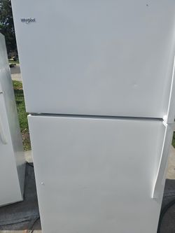 Whirlpool Refrigerator 