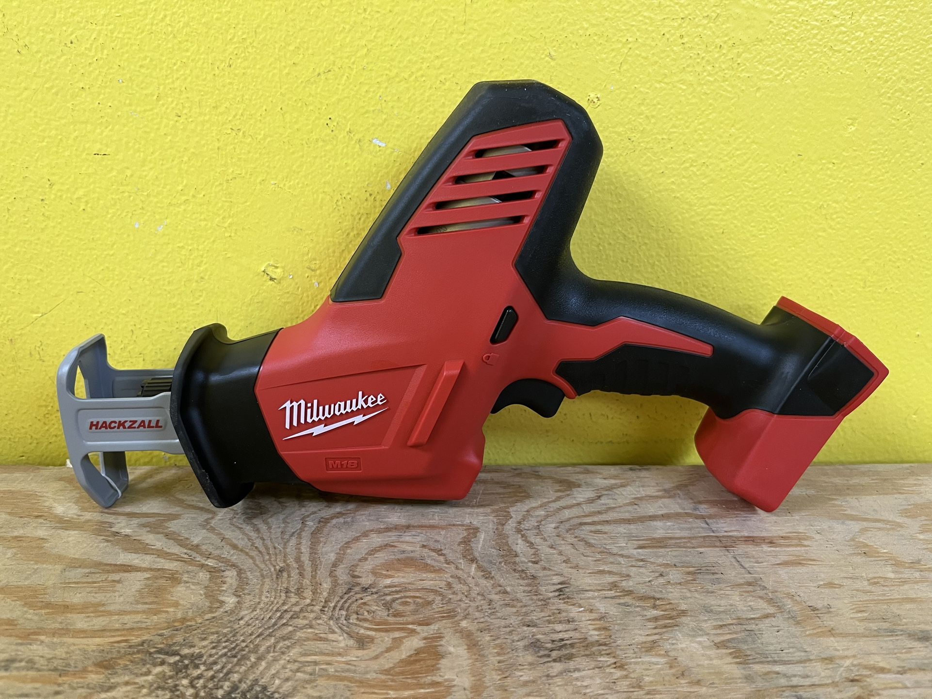 Milwaukee M18 Hackzall Reciprocating Saw (NEW)