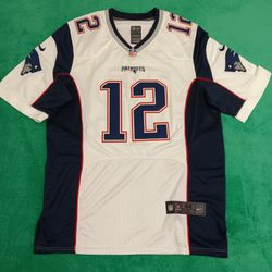 Men's Size 44" Medium New England Patriots Jersey