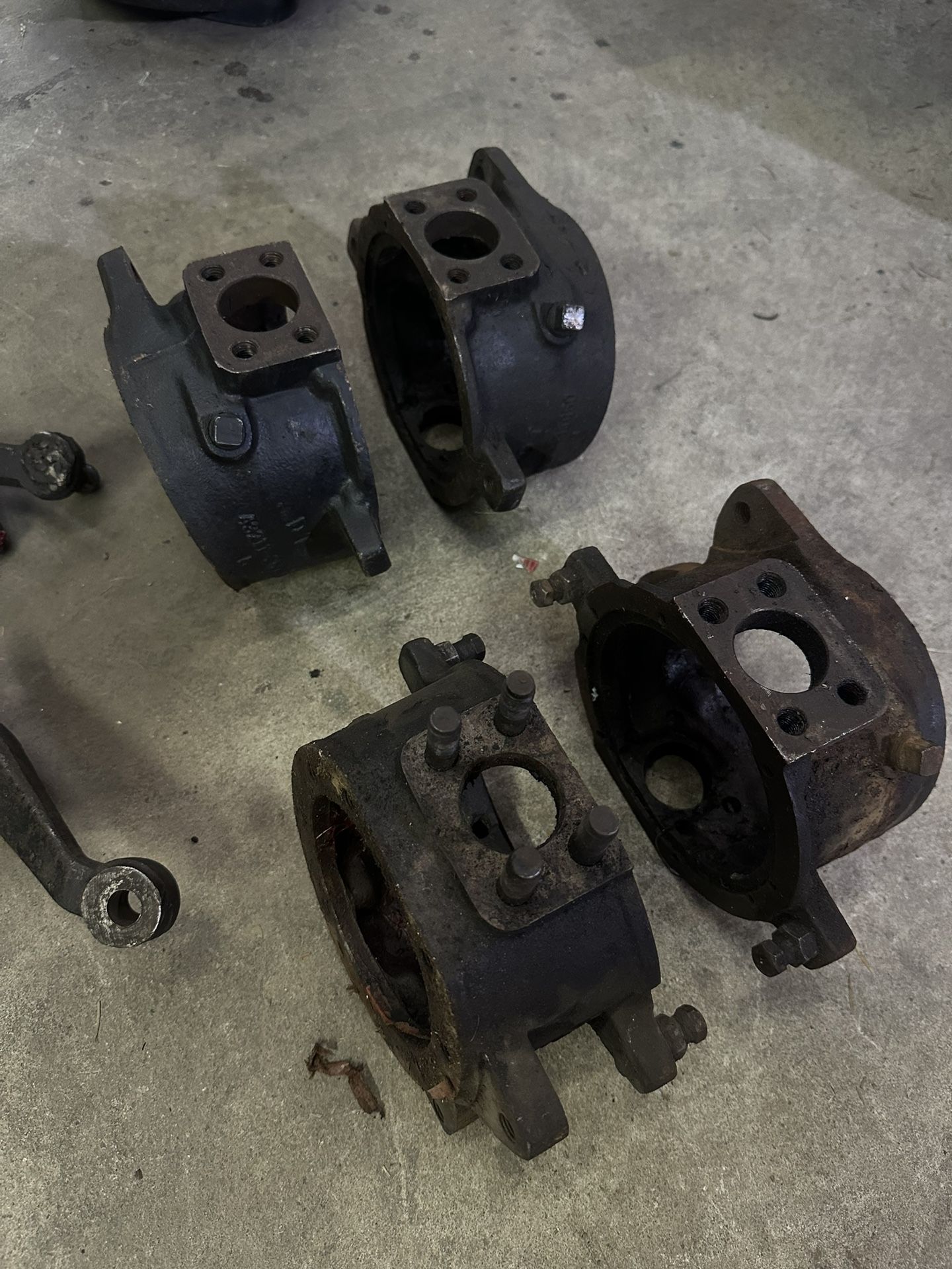 Toyota Solid Axle Knuckles