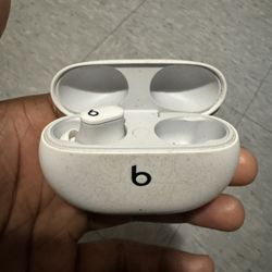 Beats Studio Buds +  (Missing Right Earbud)