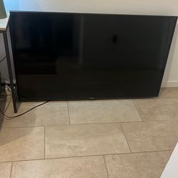 60 Inch Samsung Flatscreen Tv With Remote