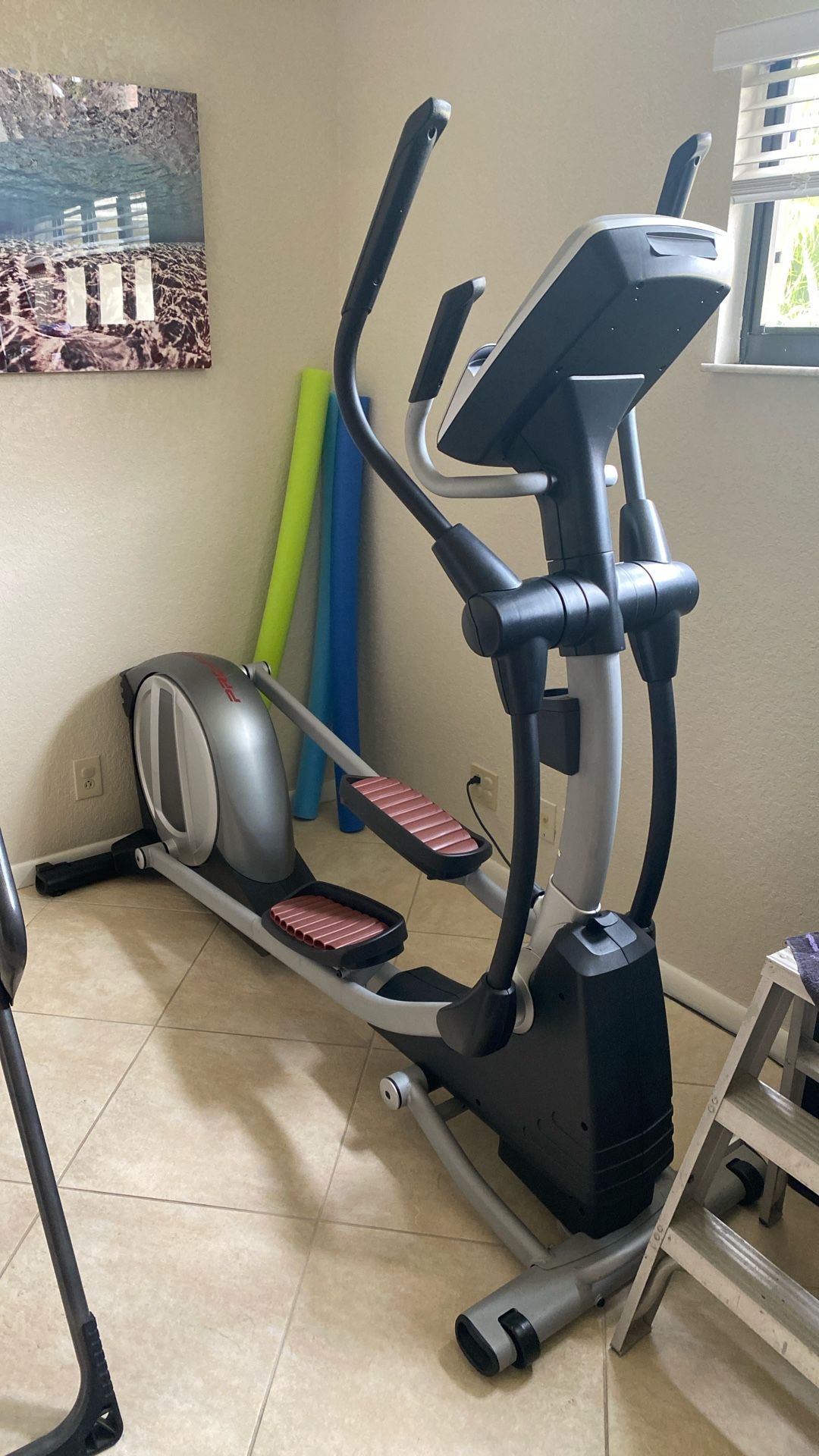 Pro Form Elliptical 