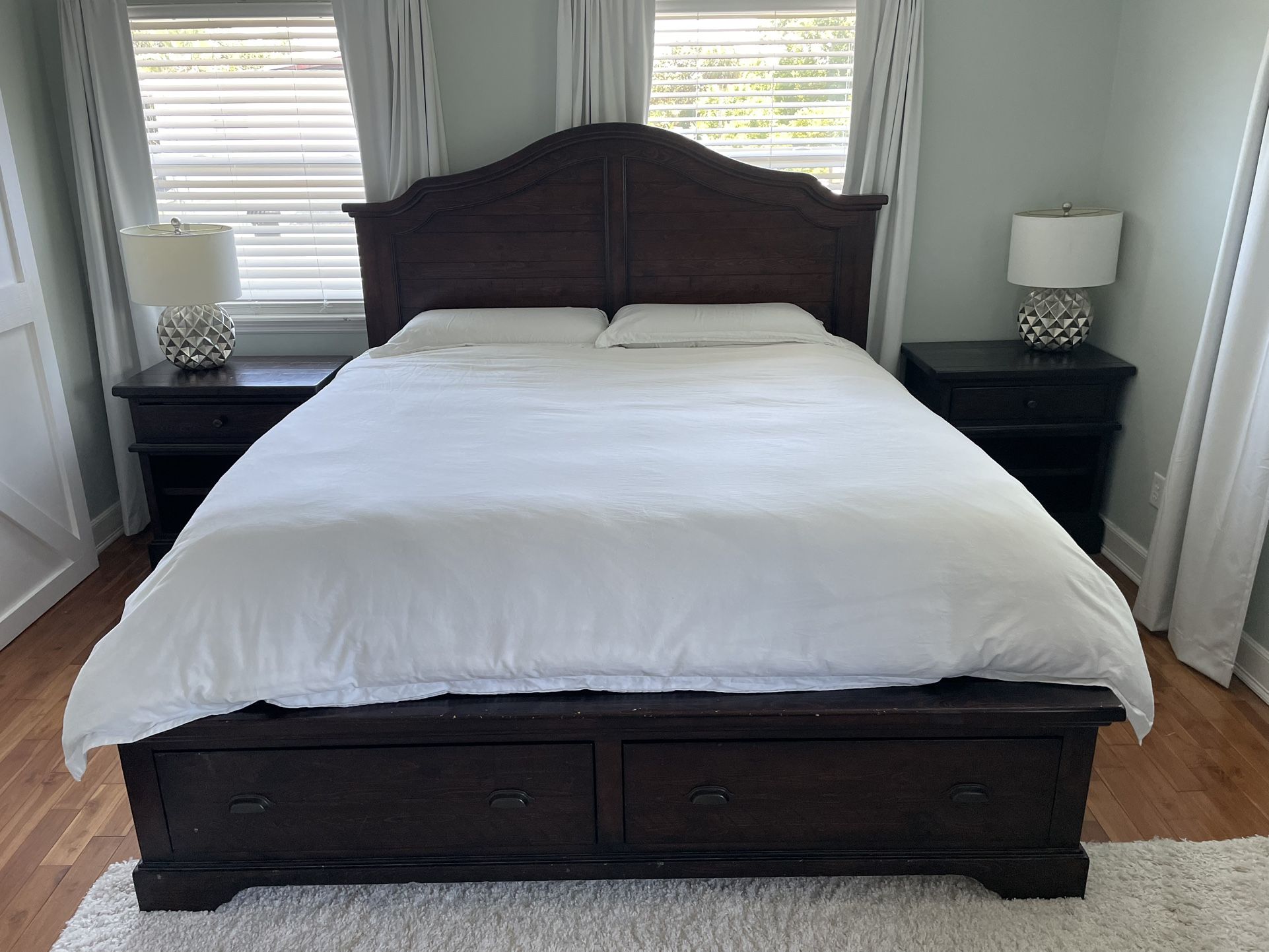 Platform Bed & Night Stands