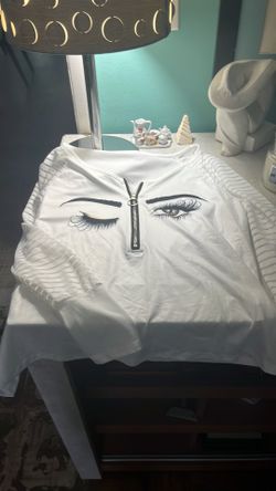 Woman’s short