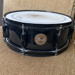 Pearl Snare Drum