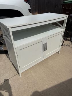 Farmhouse Cabinet White