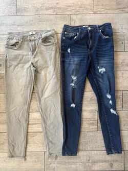 Size 9 woman’s Jean LOT