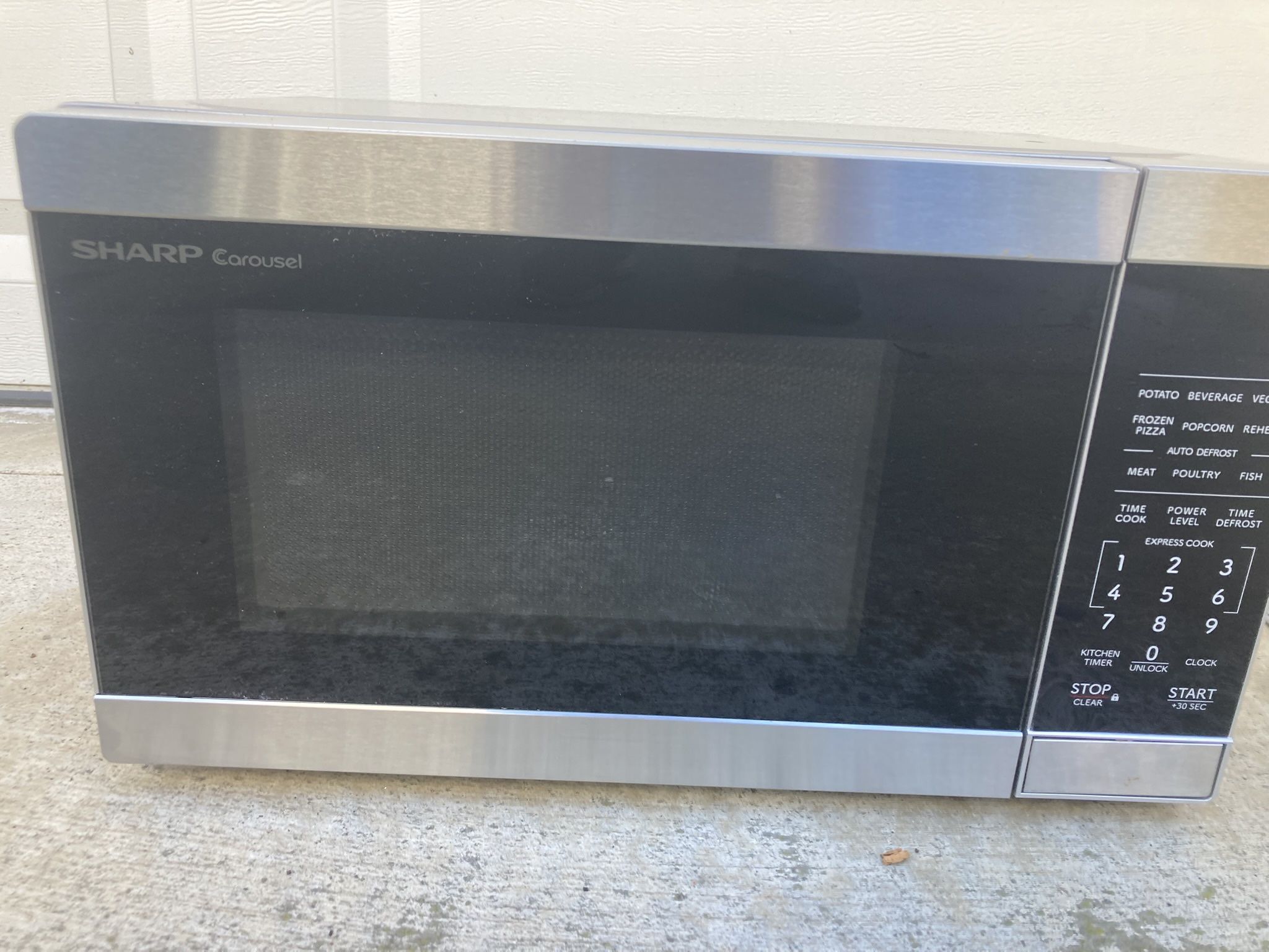 Microwave, Countertop By Sharp