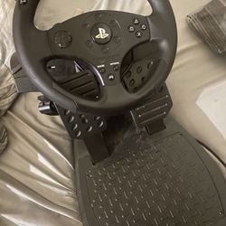 PS4 STEERING WHEEL