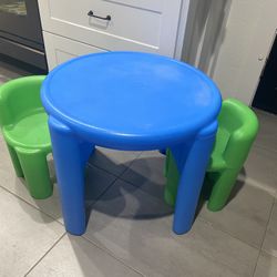 Little Tikes Table and Chair Set